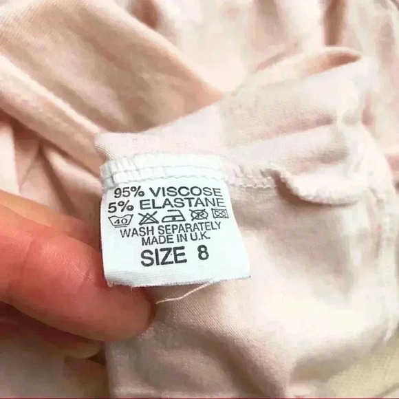 🌸 $5 🆕IN! PALE PINK CROPPED OPEN SHOULDER TOP! - Picture 5 of 7